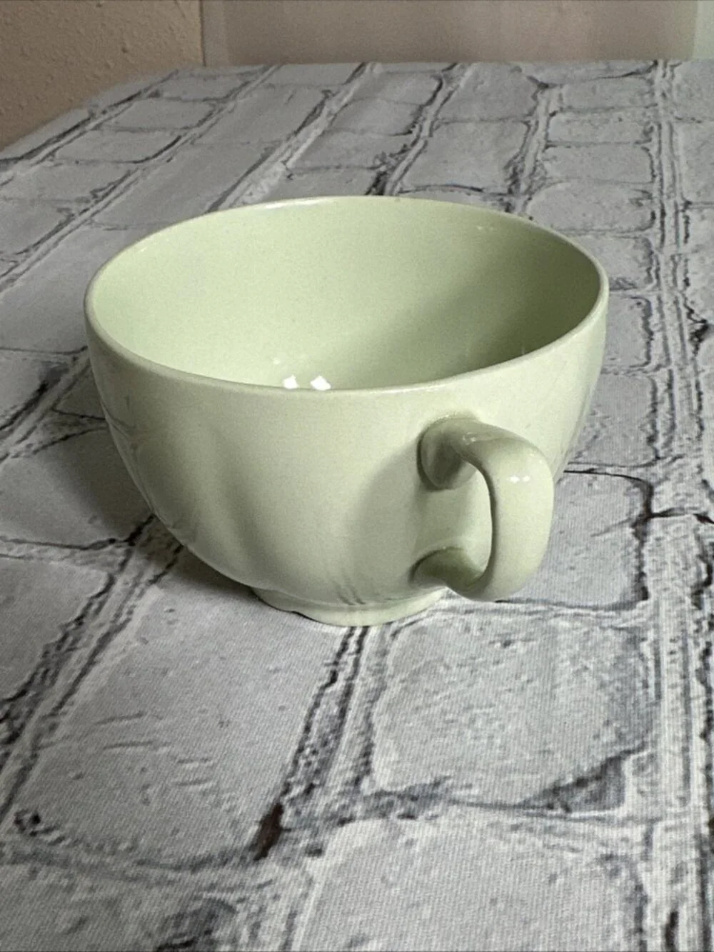 Pastel Green Sea Foam Green Celadon Cup Made In England 7oz Dainty Tea Time Cup